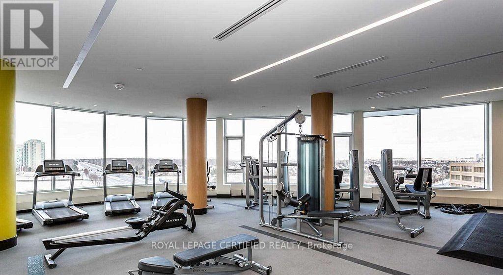 813 - 2520 Eglinton Avenue W, Mississauga, ON - Indoor Photo Showing Gym Room