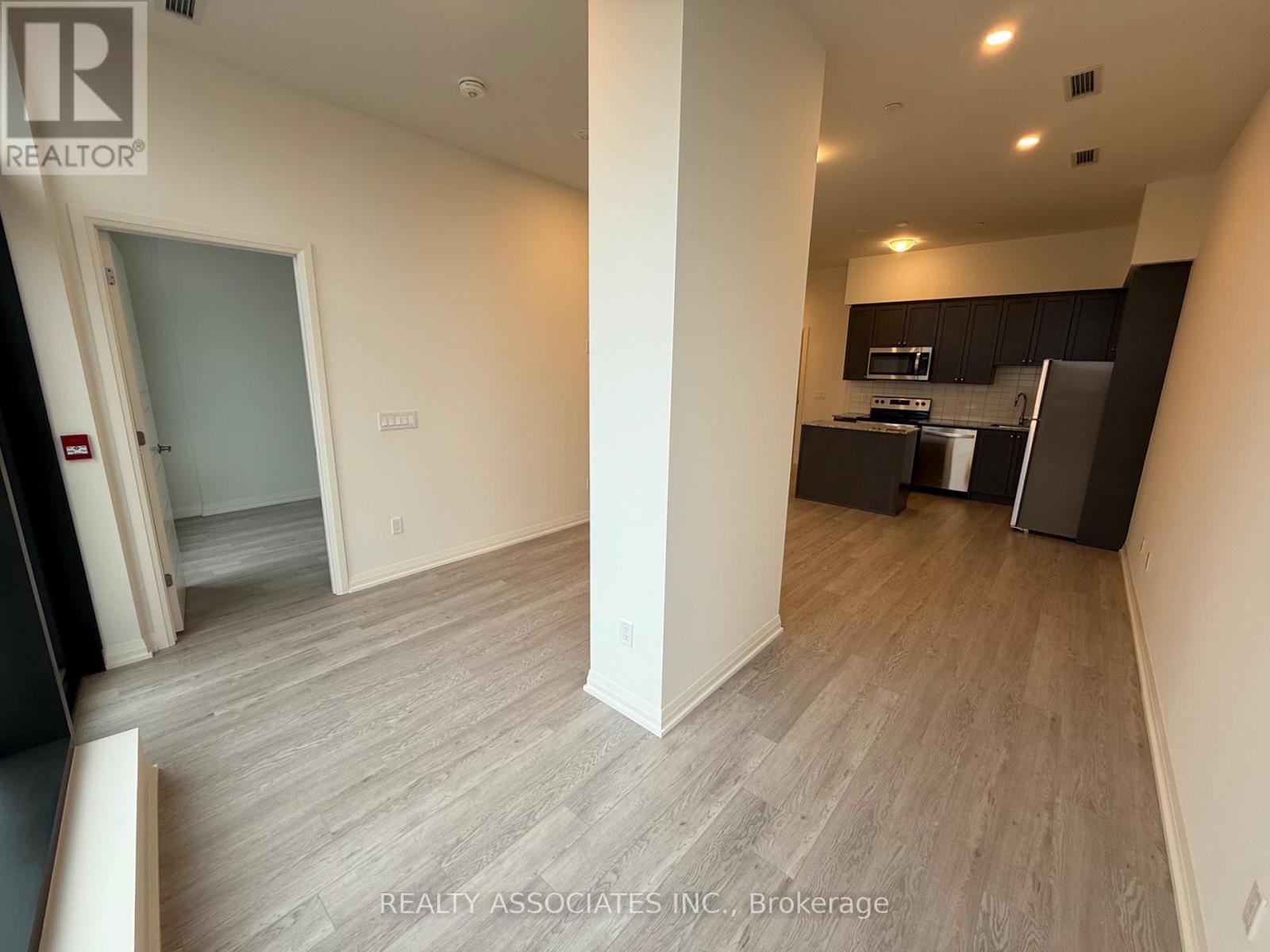 103 - 3006 William Cutmore Boulevard, Oakville, ON - Indoor Photo Showing Other Room