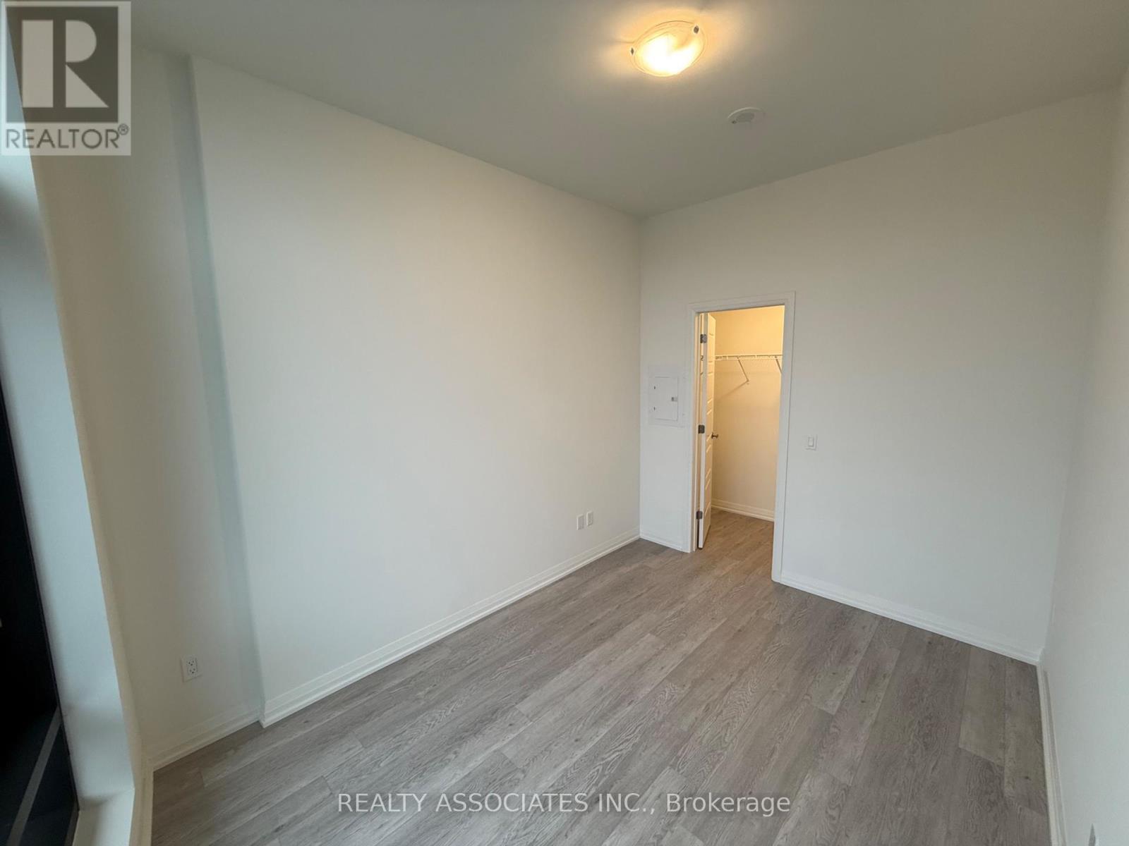 103 - 3006 William Cutmore Boulevard, Oakville, ON - Indoor Photo Showing Other Room