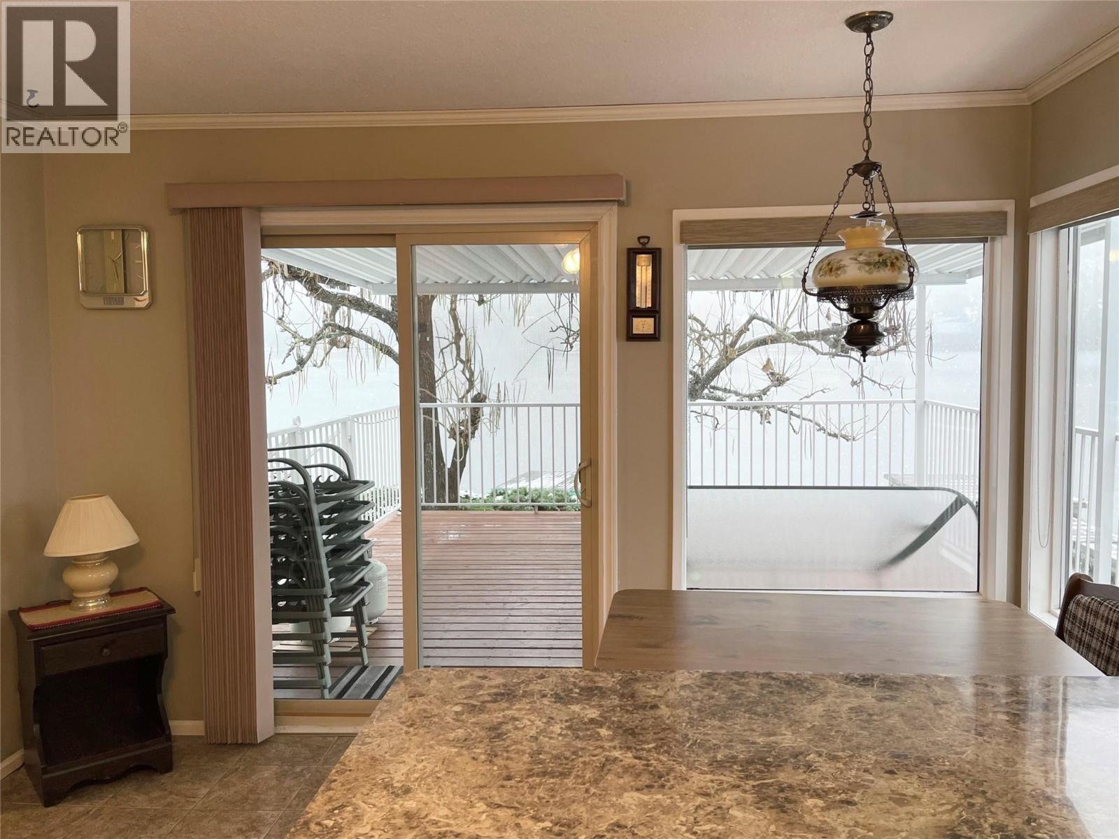 1995 Kelly Court, Christina Lake, BC - Indoor