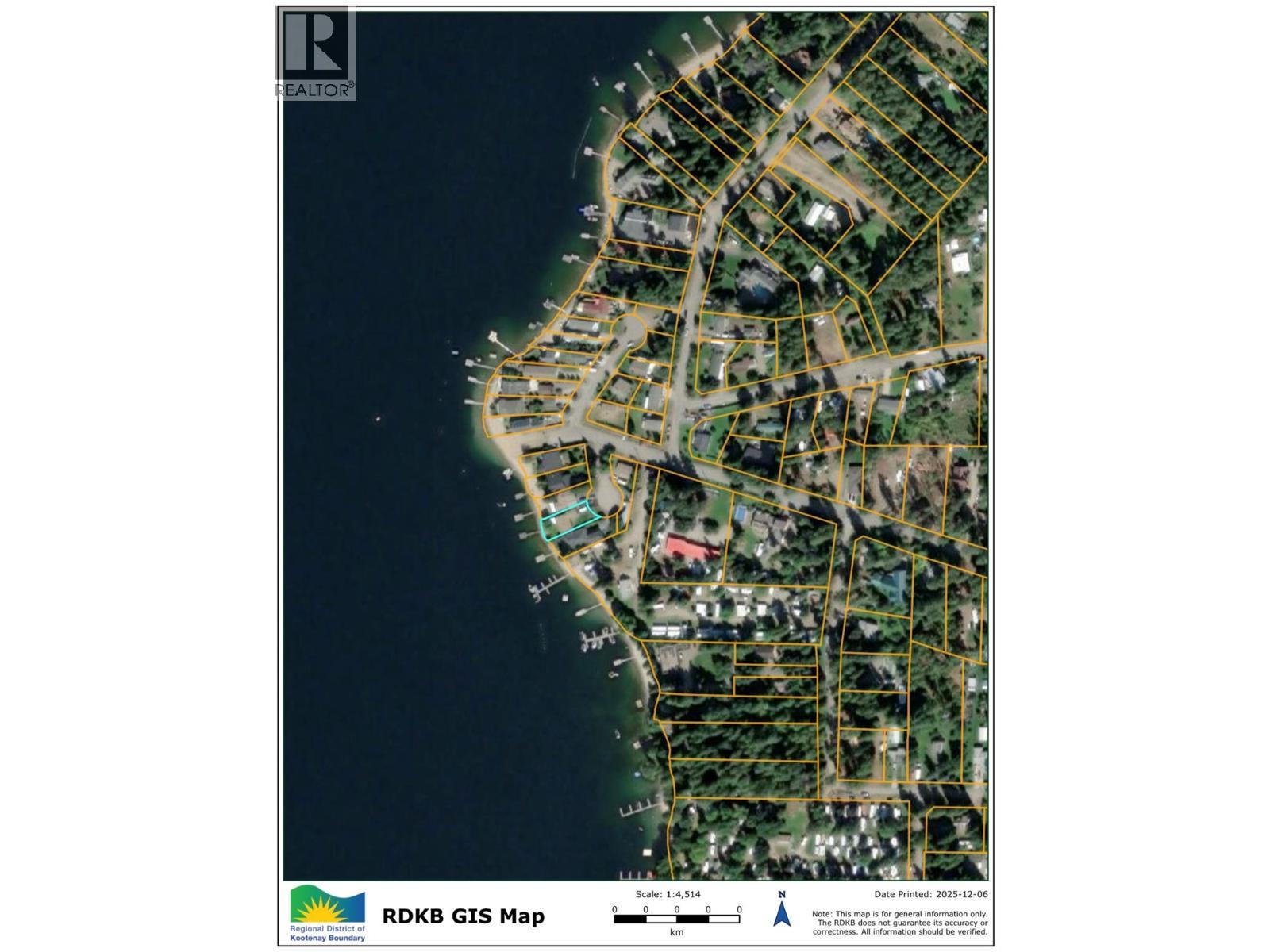 1995 Kelly Court, Christina Lake, BC - With Body Of Water