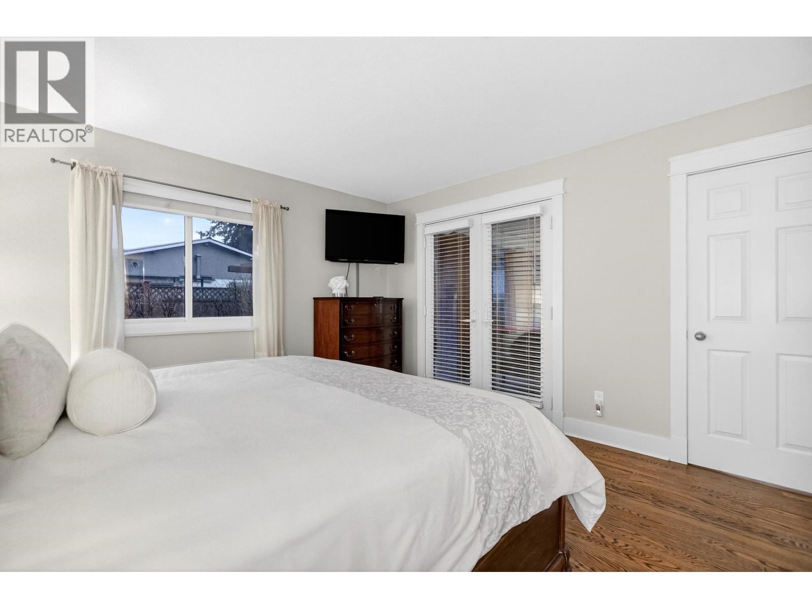 3960 Robin Place, Port Coquitlam, BC - Indoor Photo Showing Bedroom