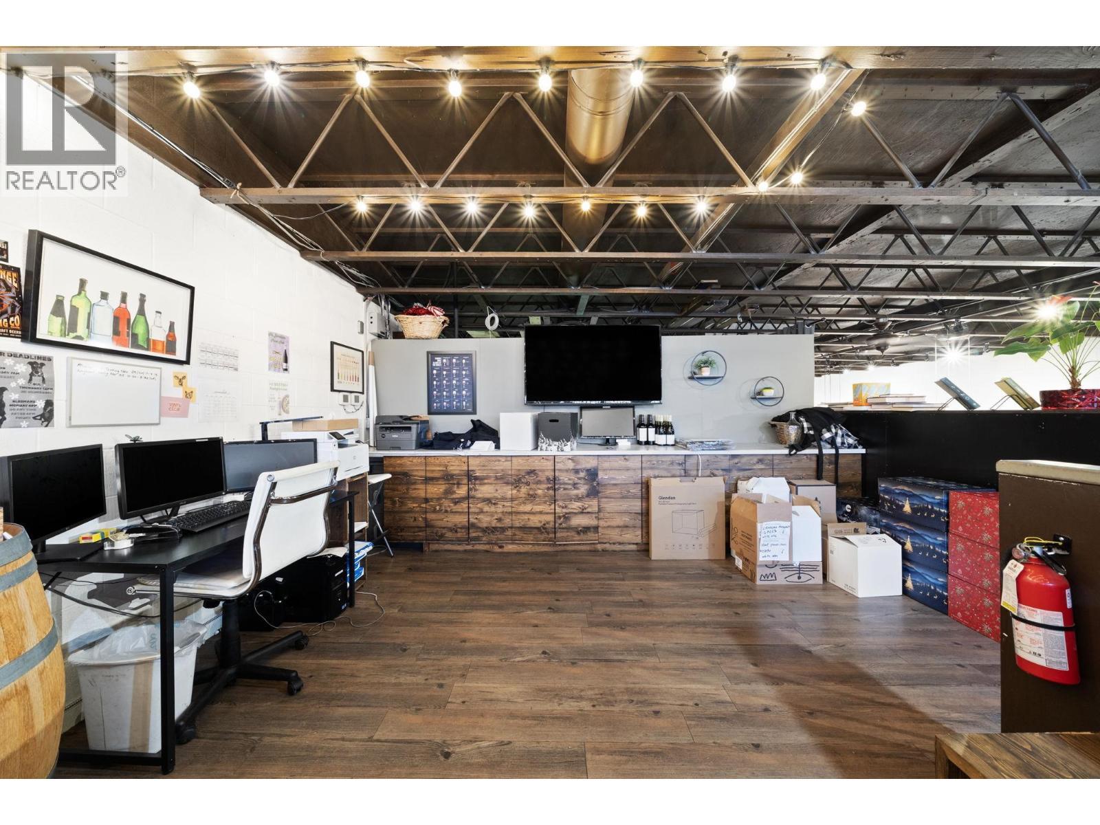 5650 Dunbar Street, Vancouver, BC