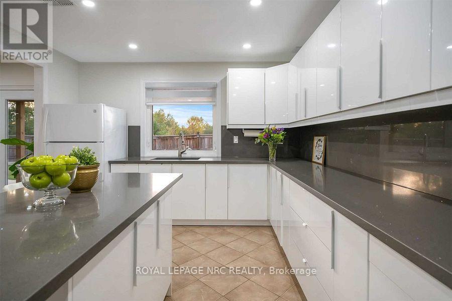 Basement - 89 Michelle Court, Welland (Broadway), ON - Indoor Photo Showing Kitchen