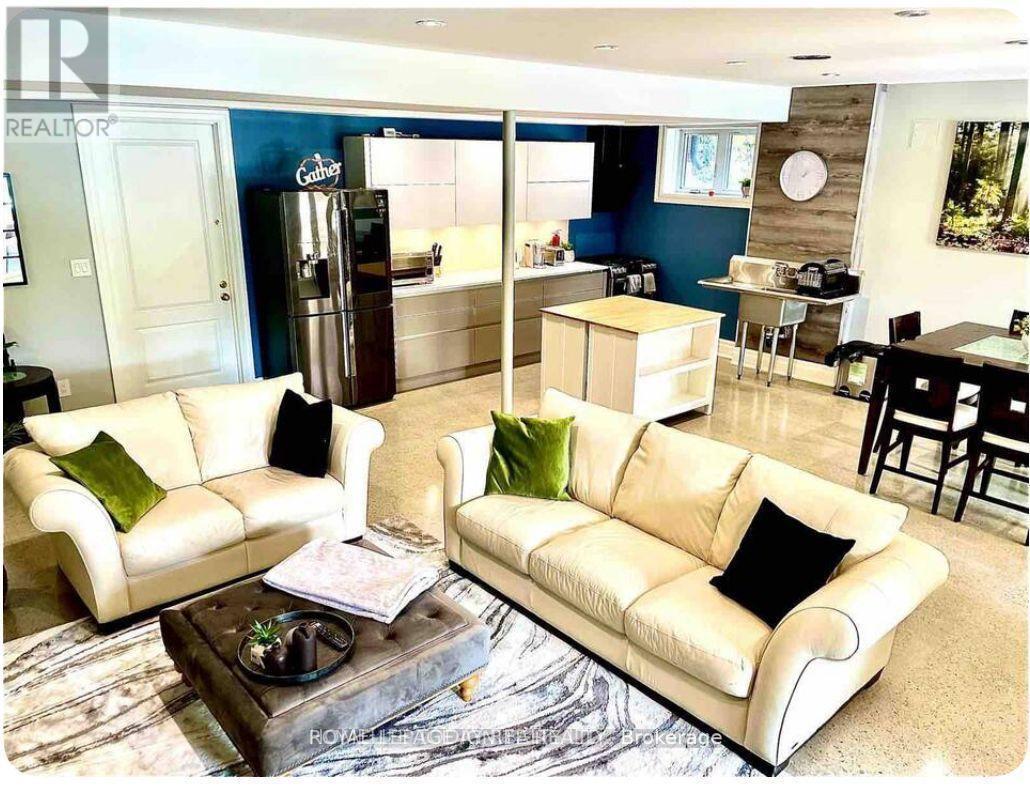 Bsmt - 63 Sylvan Avenue, Toronto, ON - Indoor Photo Showing Living Room