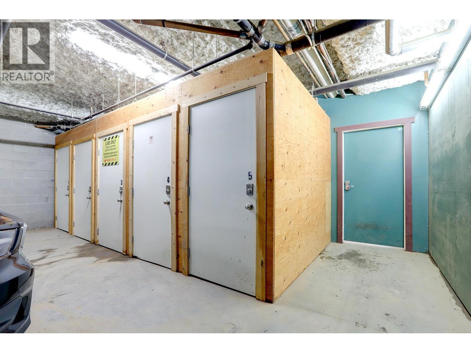 155 Silver Lode Lane Unit# 456, Silver Star, BC - Indoor