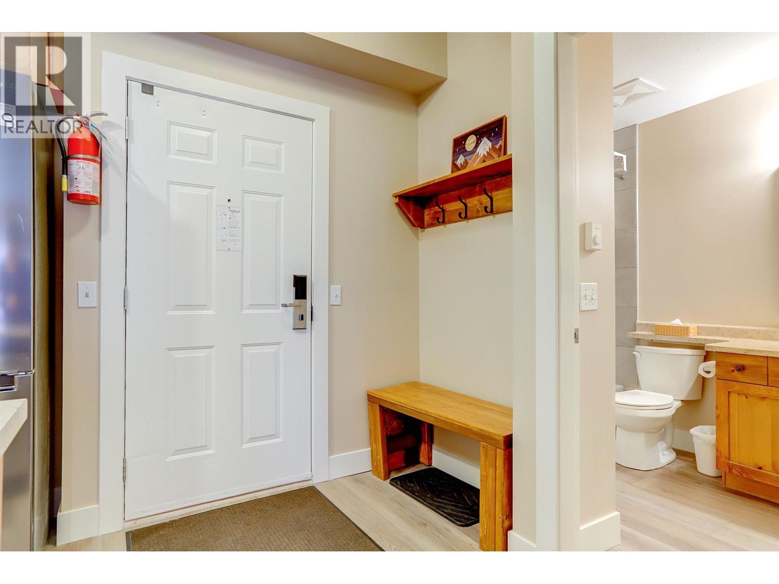 155 Silver Lode Lane Unit# 456, Silver Star, BC - Indoor