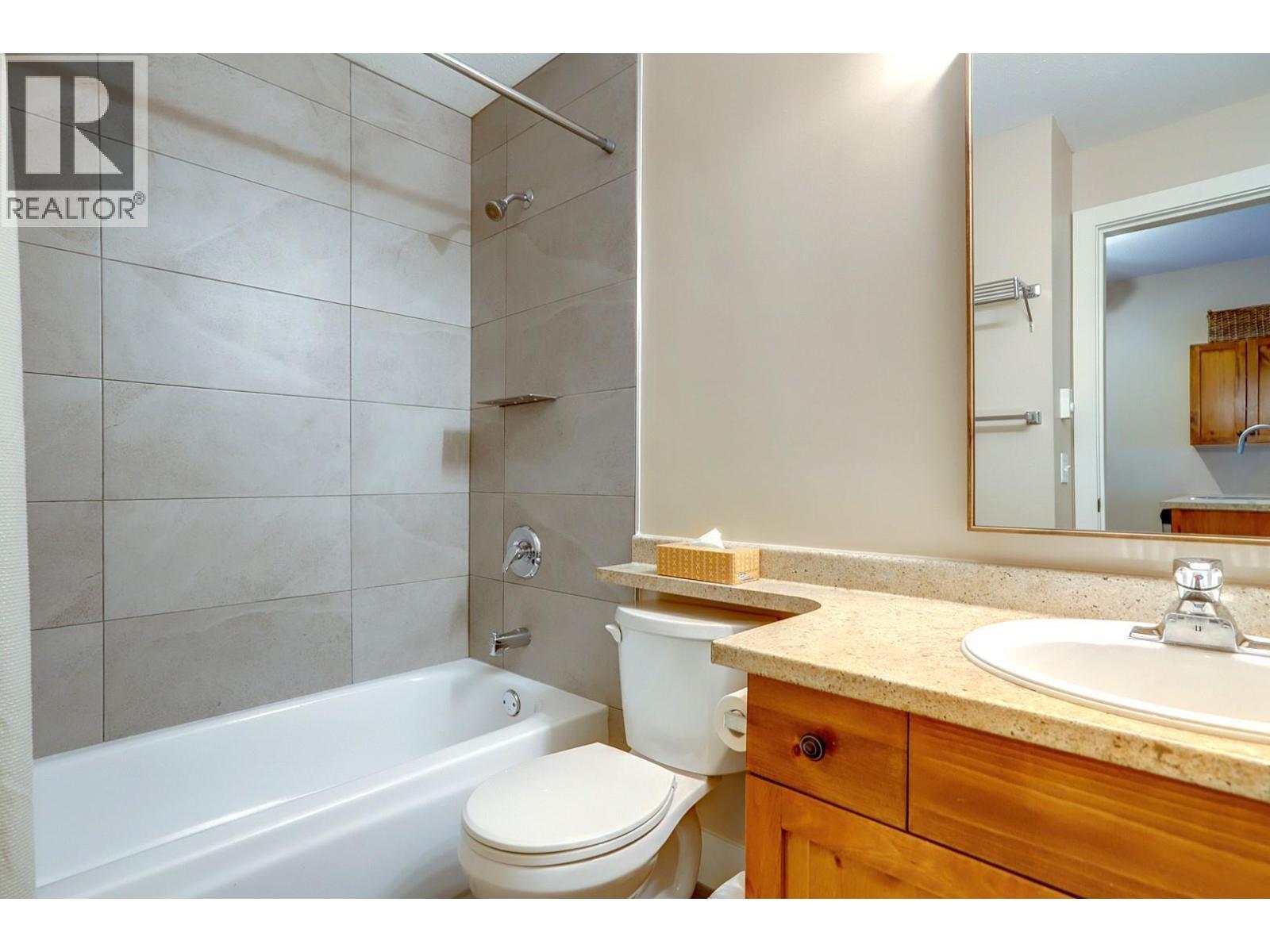 155 Silver Lode Lane Unit# 456, Silver Star, BC - Indoor Photo Showing Bathroom