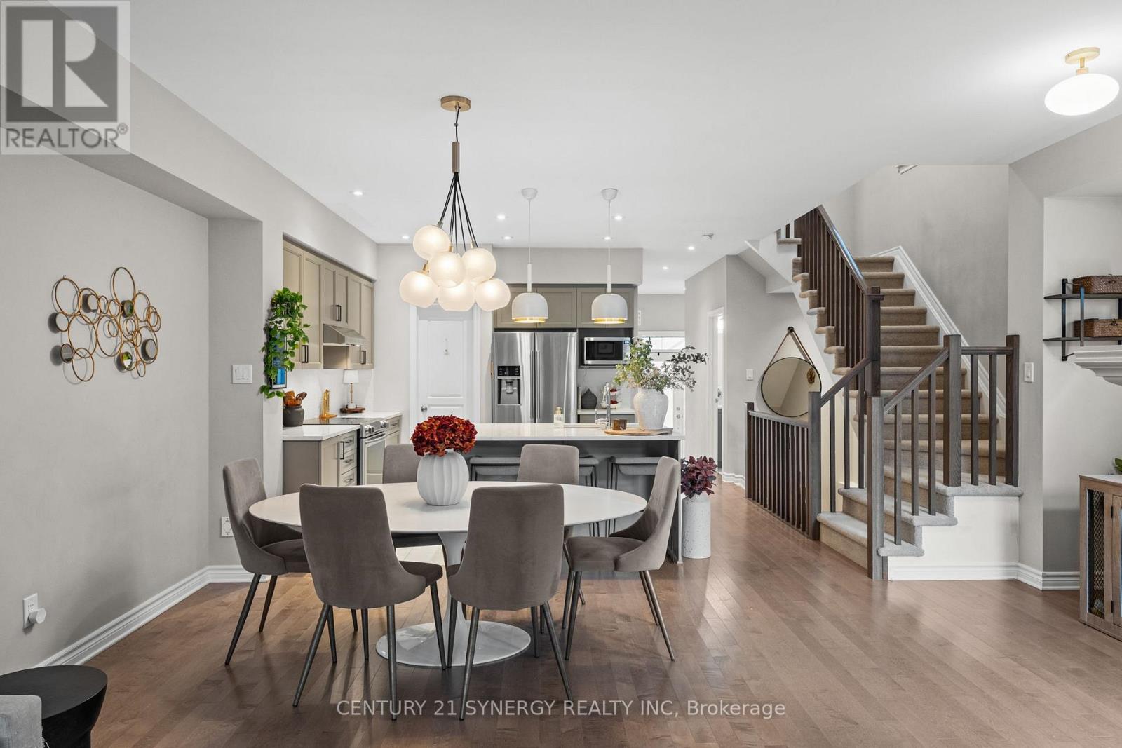 708 Guardian Grove, Ottawa, ON - Indoor Photo Showing Dining Room