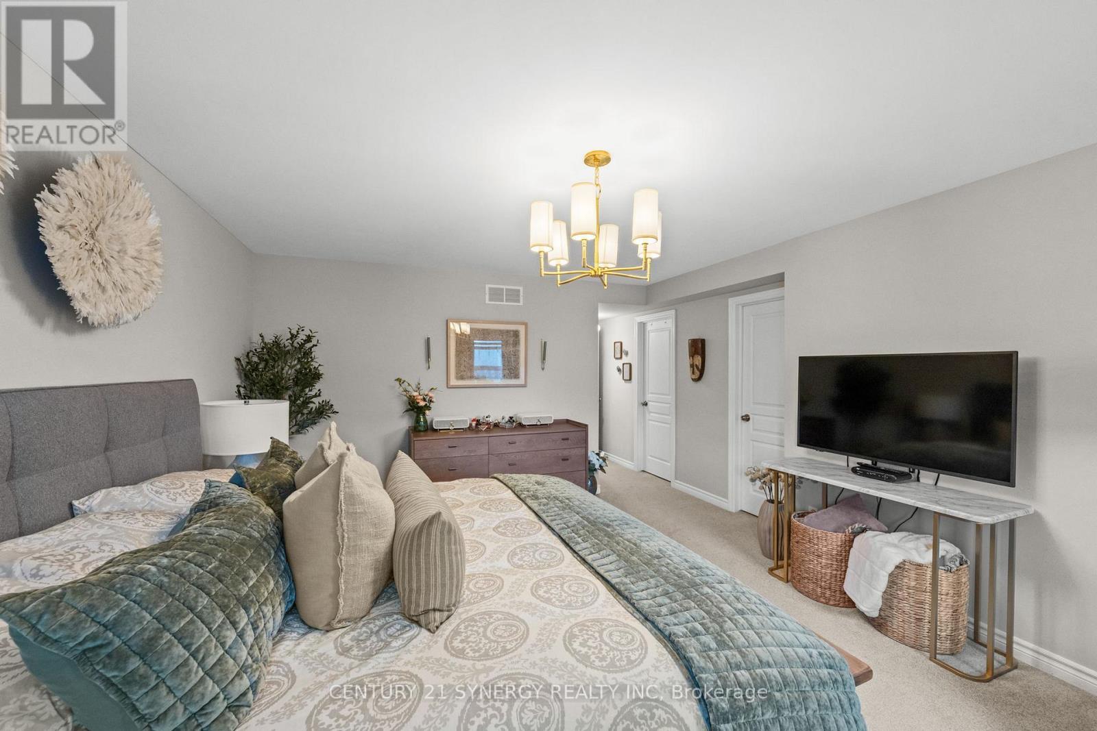 708 Guardian Grove, Ottawa, ON - Indoor Photo Showing Bedroom