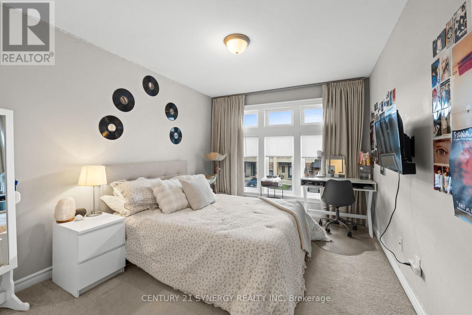 708 Guardian Grove, Ottawa, ON - Indoor Photo Showing Bedroom
