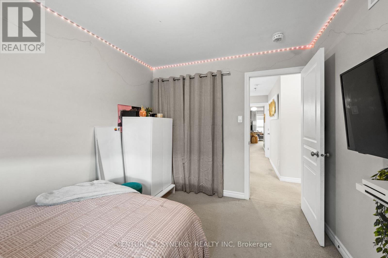 708 Guardian Grove, Ottawa, ON - Indoor Photo Showing Bedroom