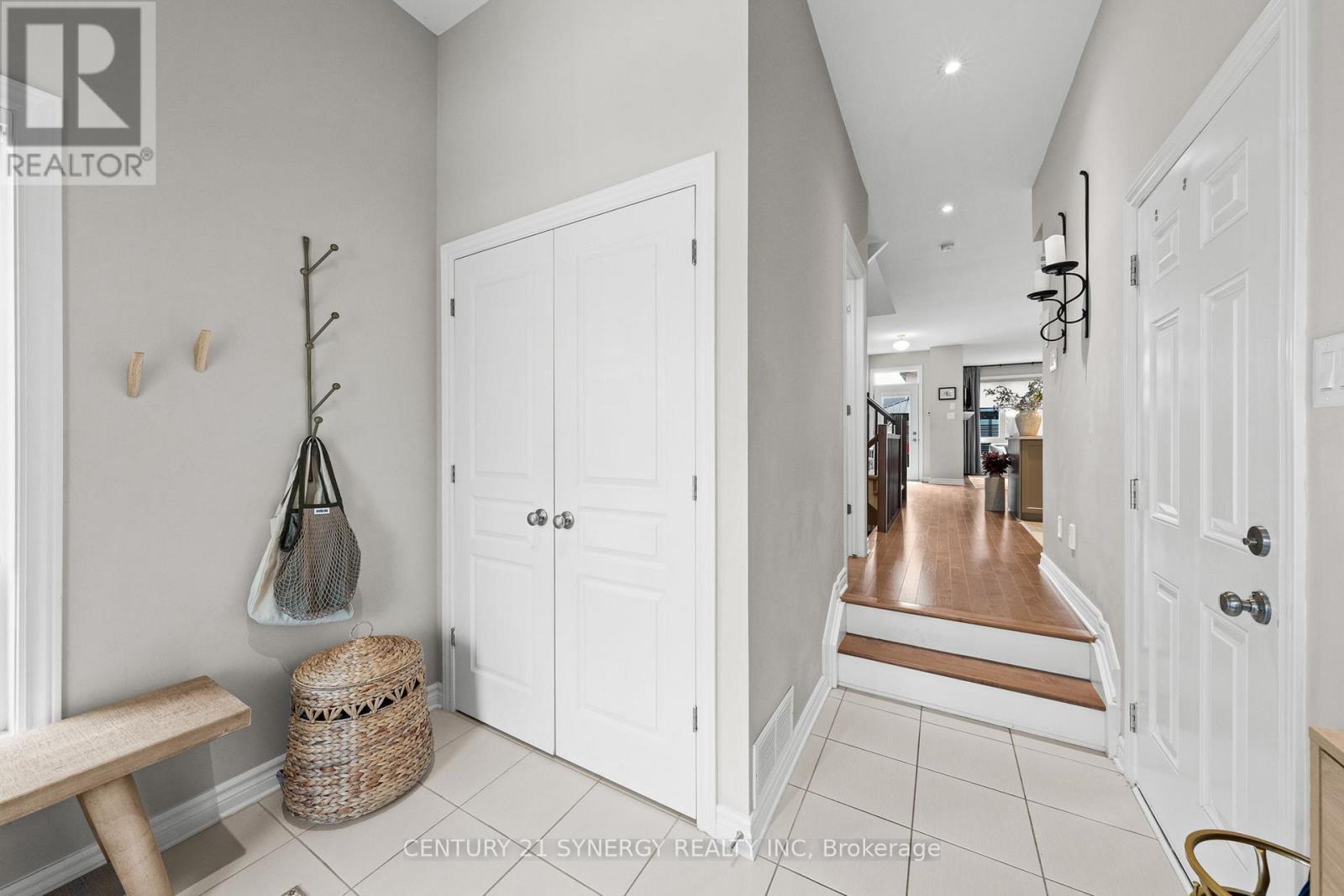 708 Guardian Grove, Ottawa, ON - Indoor Photo Showing Other Room