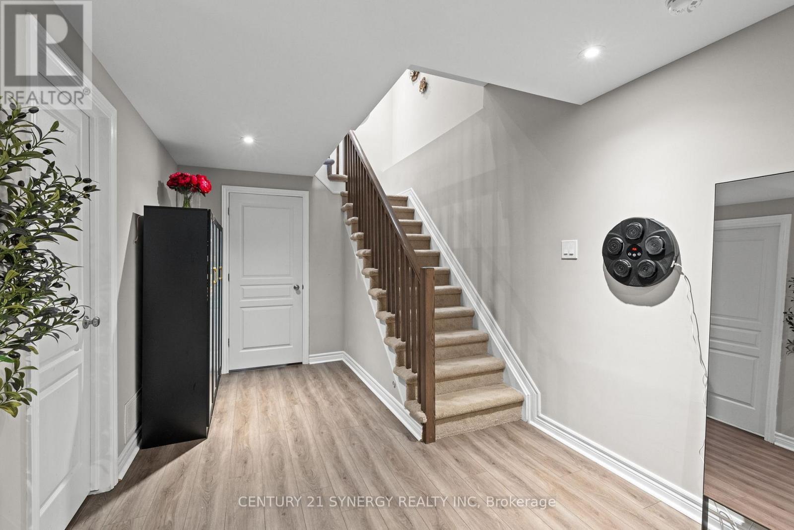 708 Guardian Grove, Ottawa, ON - Indoor Photo Showing Other Room