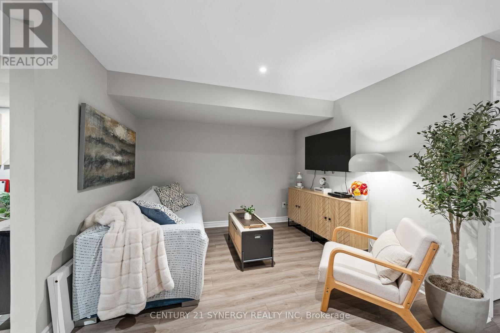 708 Guardian Grove, Ottawa, ON - Indoor Photo Showing Bedroom