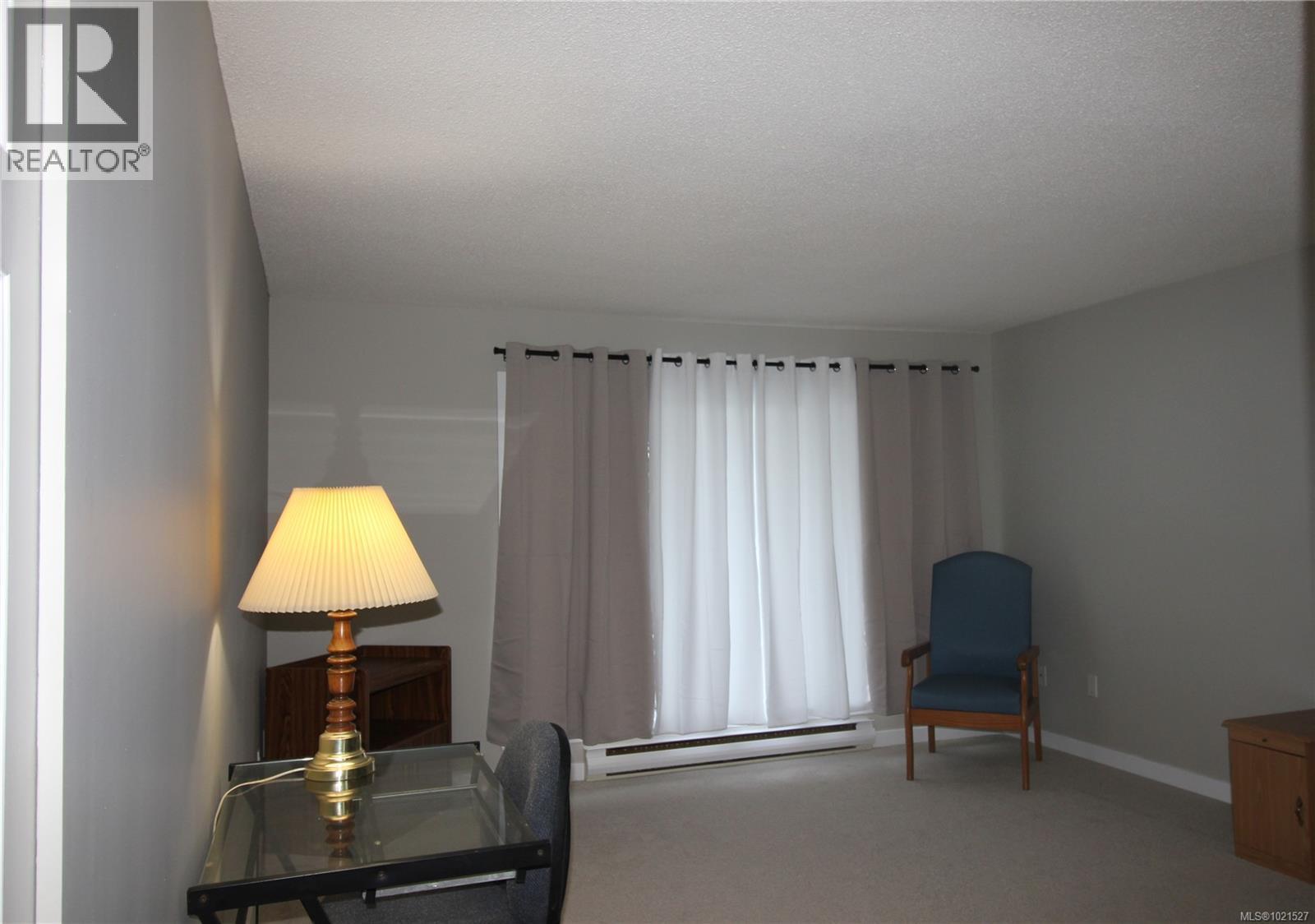 204 2515 Alexander St, Duncan, BC - Indoor