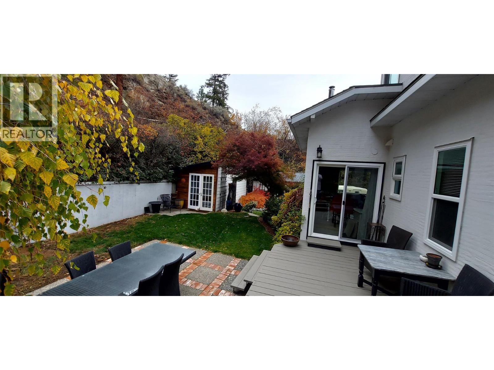 5706 Butler Street, Summerland, BC - Outdoor
