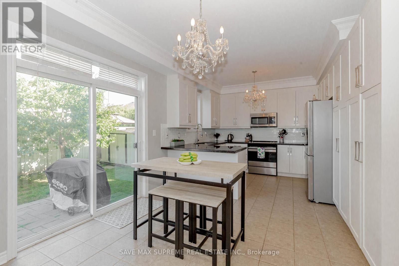 135 Prince William Way, Barrie, ON - Indoor