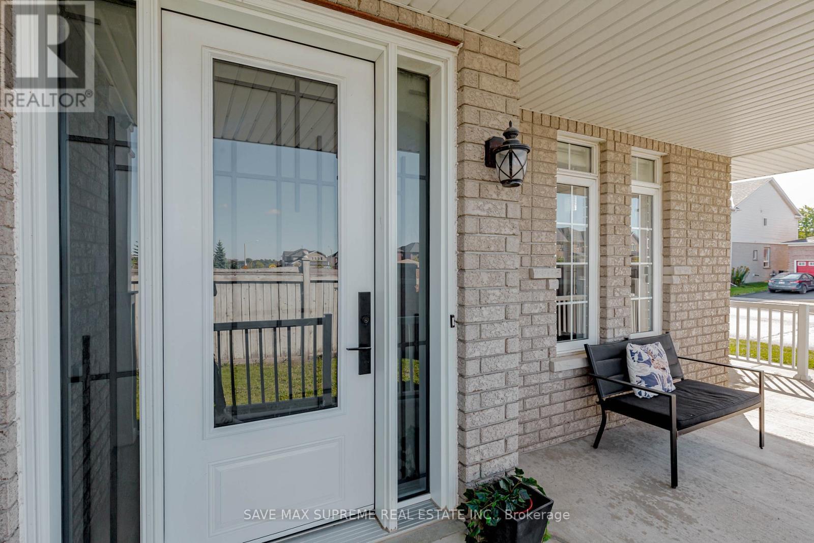 135 Prince William Way, Barrie, ON - Outdoor With Deck Patio Veranda With Exterior