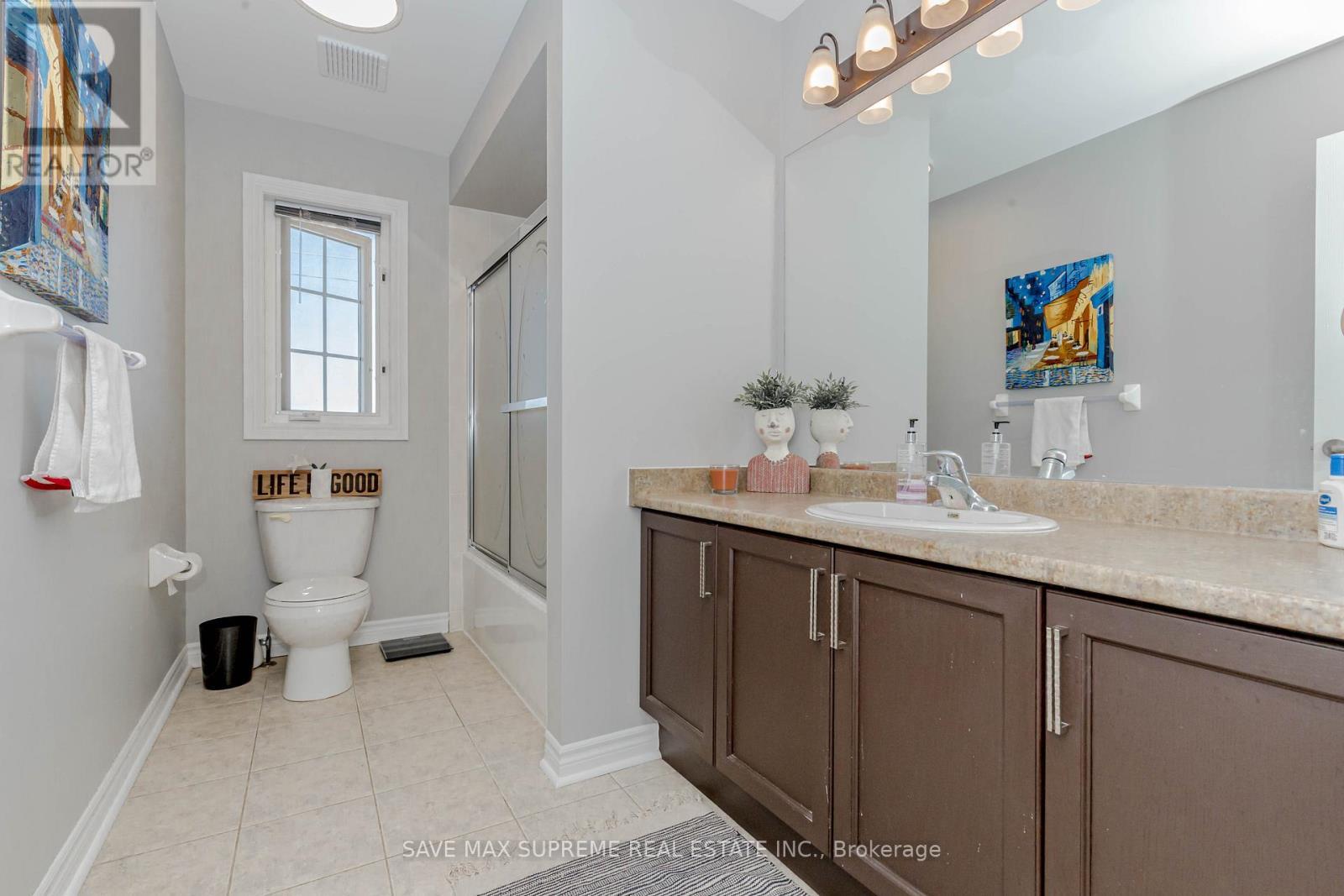 135 Prince William Way, Barrie, ON - Indoor Photo Showing Bathroom