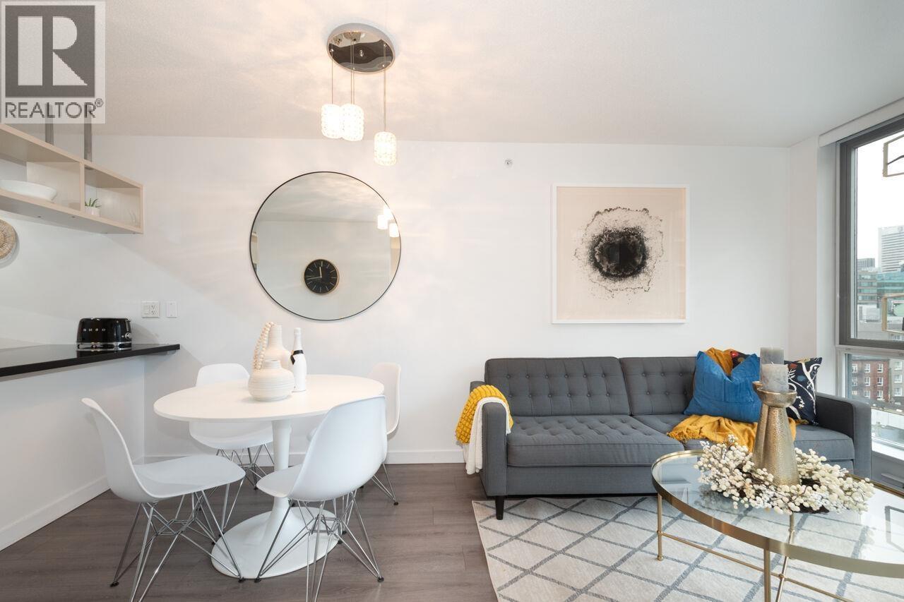 1205 1082 Seymour Street, Vancouver, BC - Indoor Photo Showing Dining Room