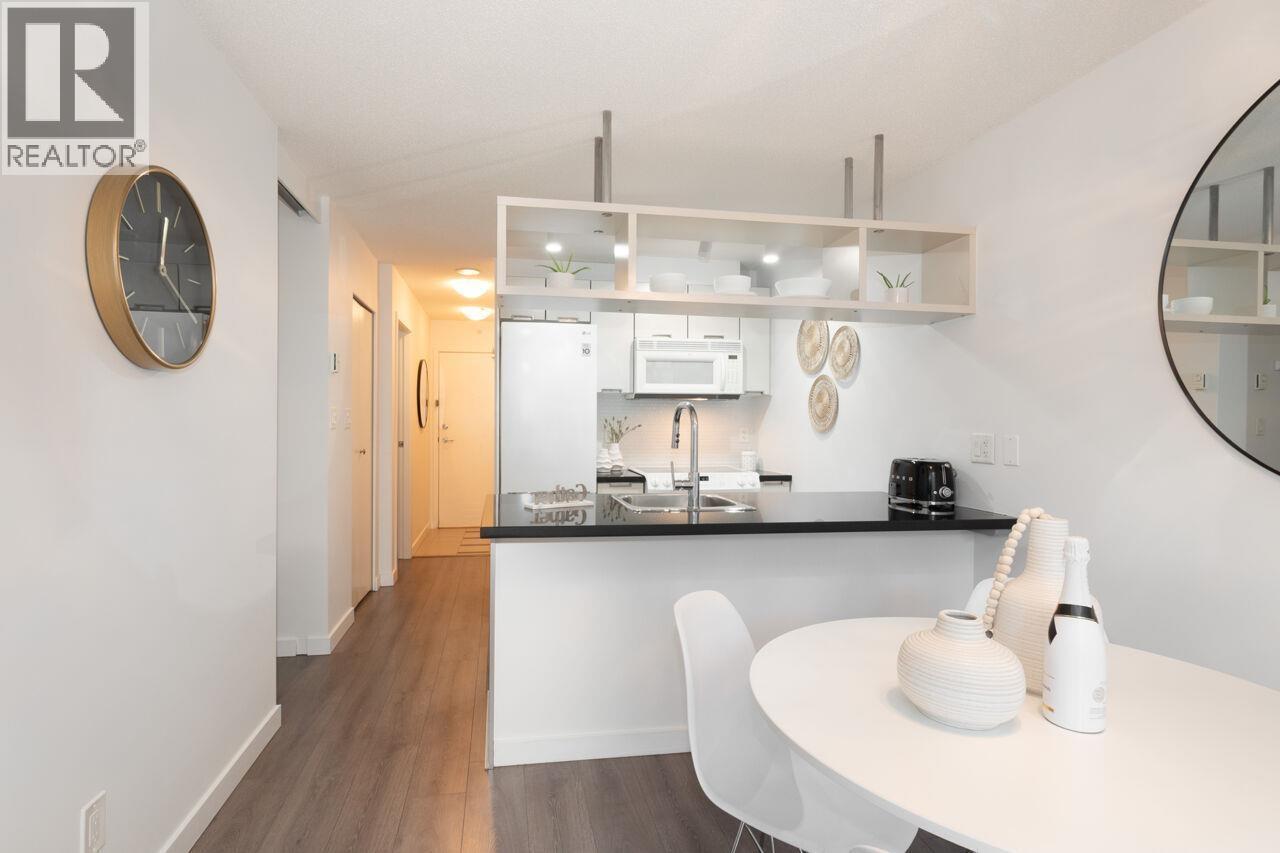 1205 1082 Seymour Street, Vancouver, BC - Indoor