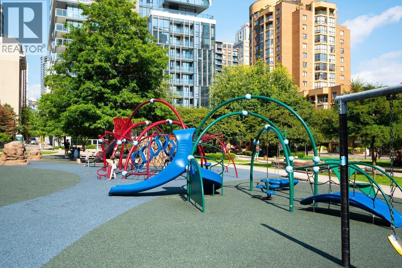 1205 1082 Seymour Street, Vancouver, BC - Outdoor With Balcony