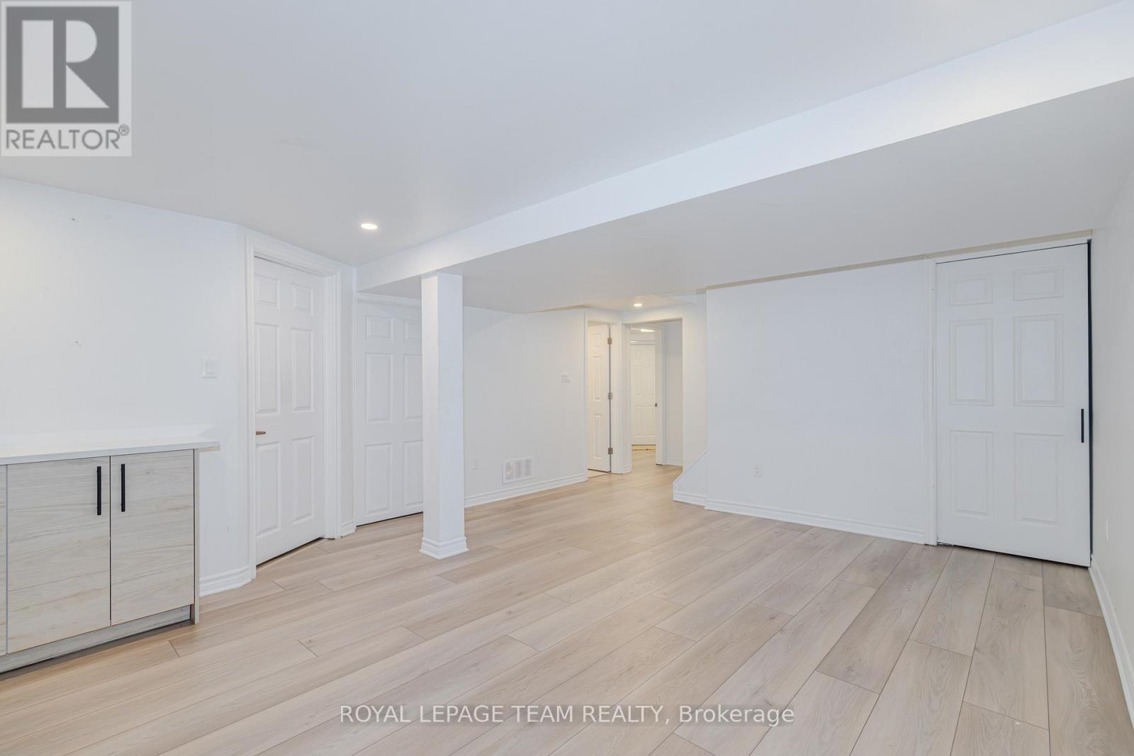 B - 37 Ballantrae Way, Ottawa, ON - Indoor Photo Showing Other Room