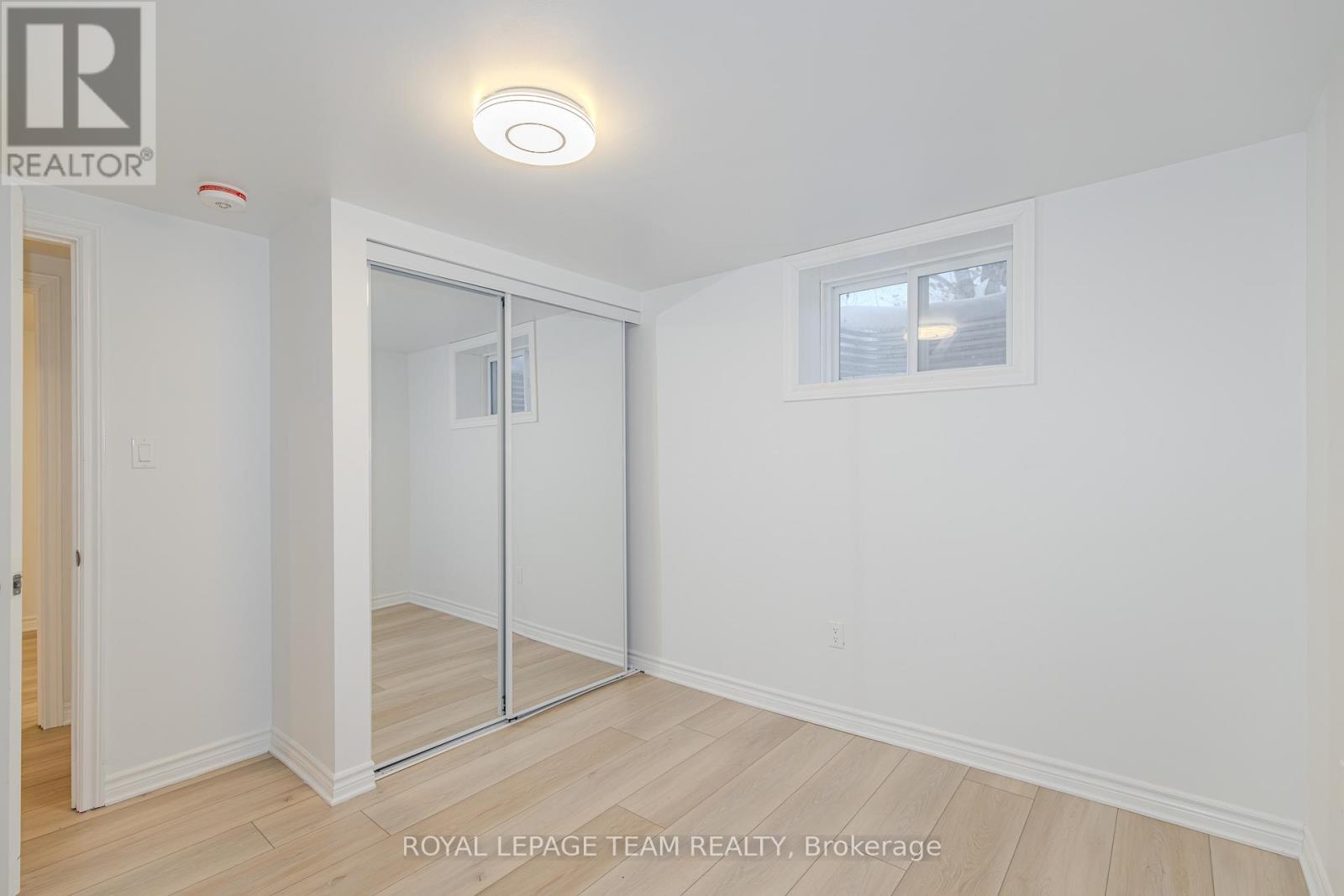 B - 37 Ballantrae Way, Ottawa, ON - Indoor Photo Showing Other Room