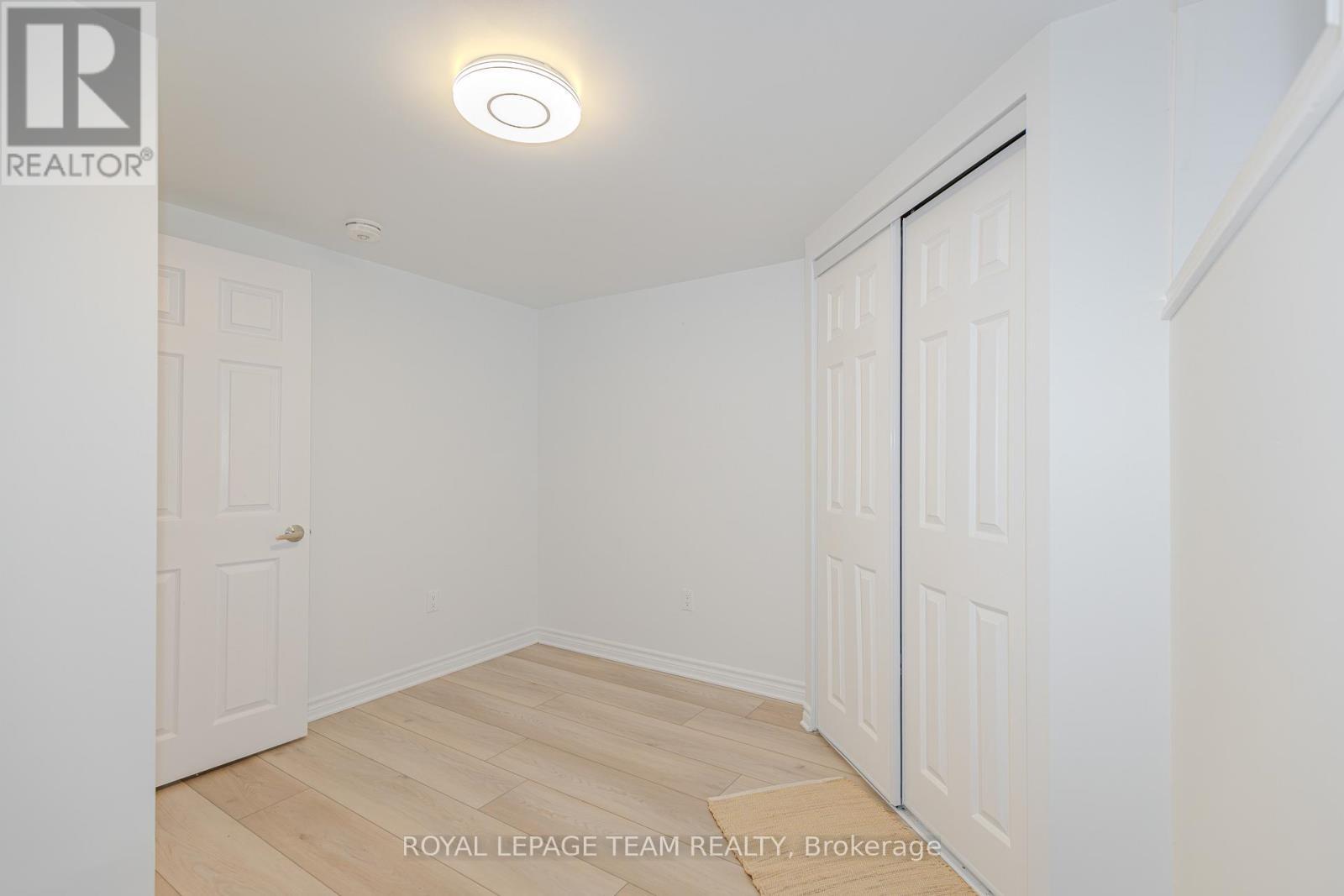 B - 37 Ballantrae Way, Ottawa, ON - Indoor Photo Showing Other Room