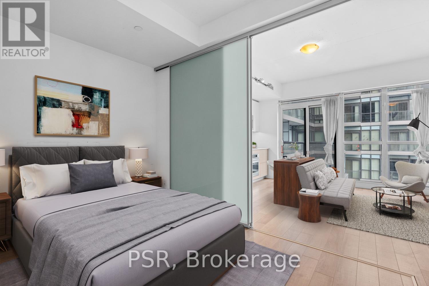 1002 - 210 Simcoe Street, Toronto, ON - Indoor Photo Showing Bedroom