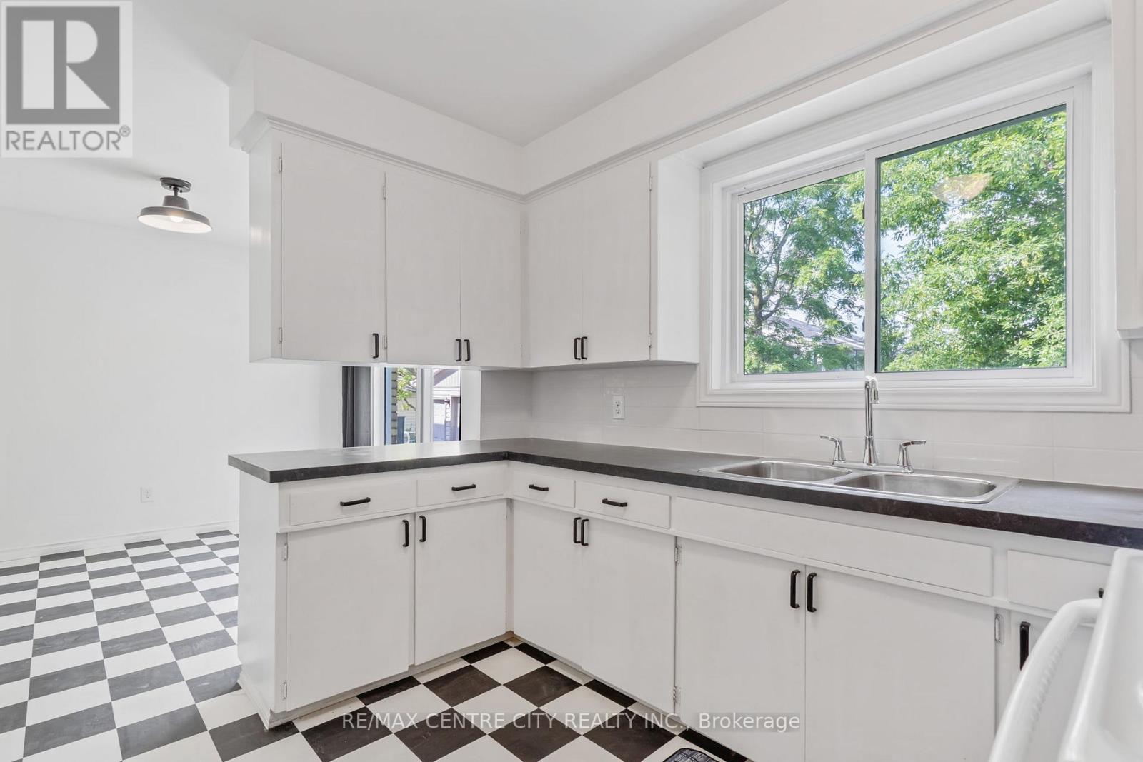 187-189 Taylor Street, London East (East C), ON