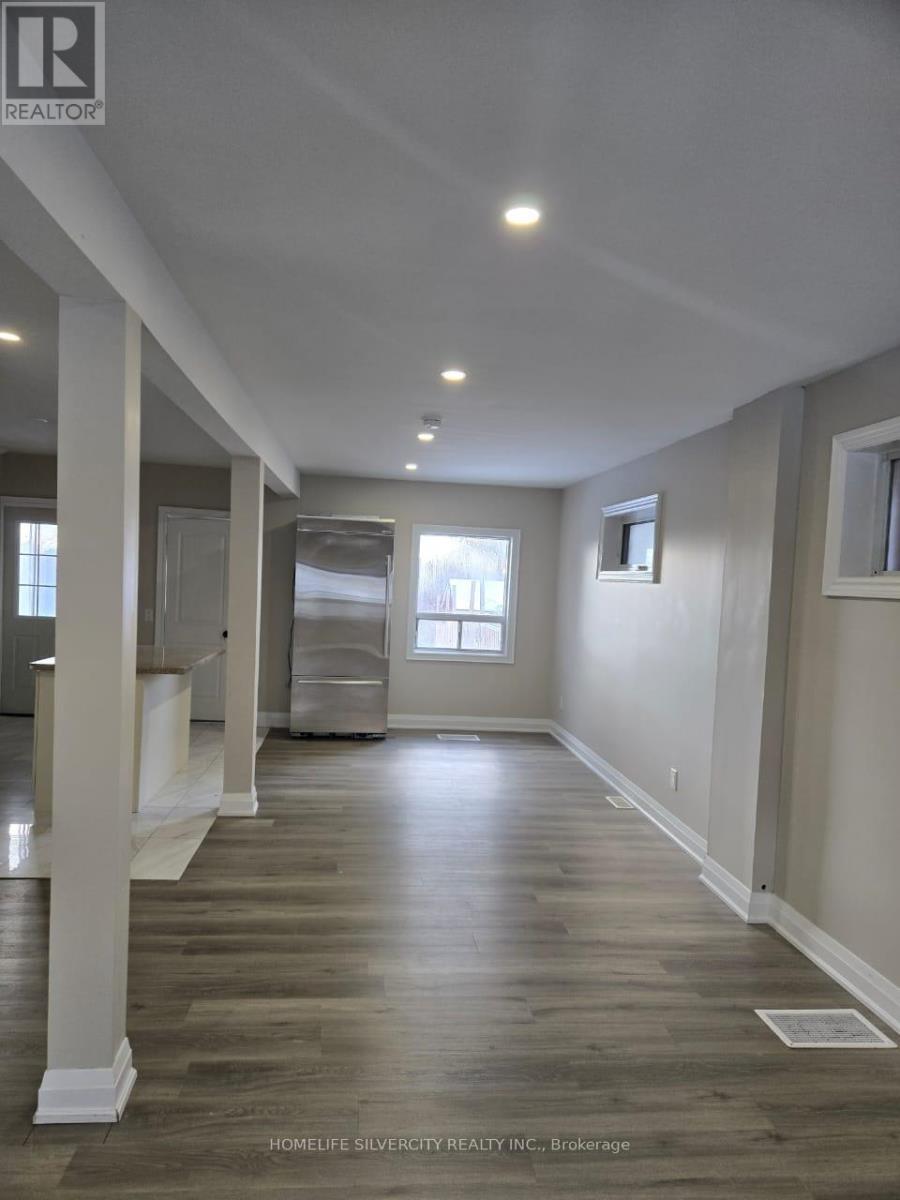 59 Bartonville Avenue W, Toronto, ON - Indoor Photo Showing Other Room