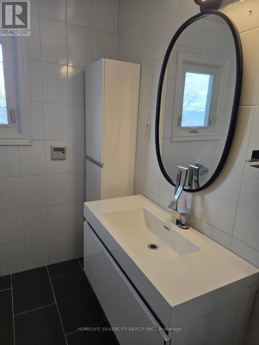 59 Bartonville Avenue W, Toronto, ON - Indoor Photo Showing Other Room