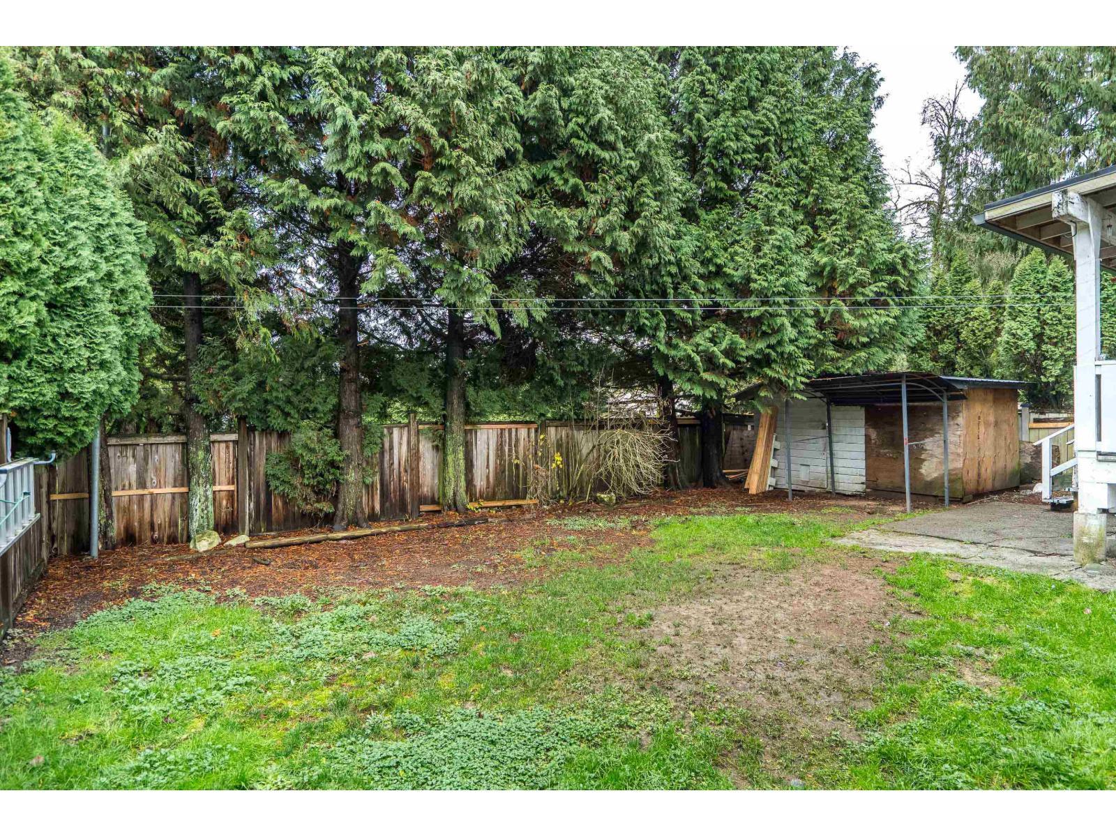 13288 64A Avenue, Surrey, BC - Outdoor