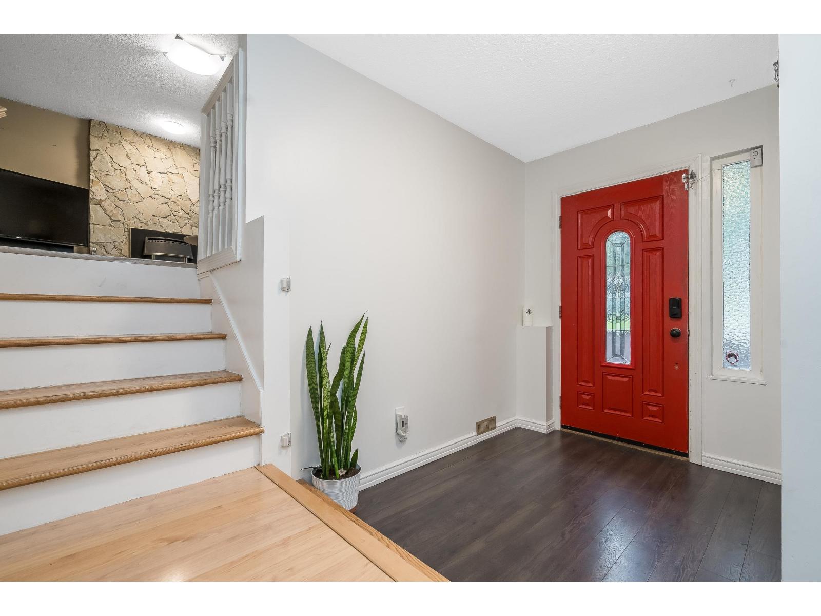 13288 64A Avenue, Surrey, BC - Indoor Photo Showing Other Room