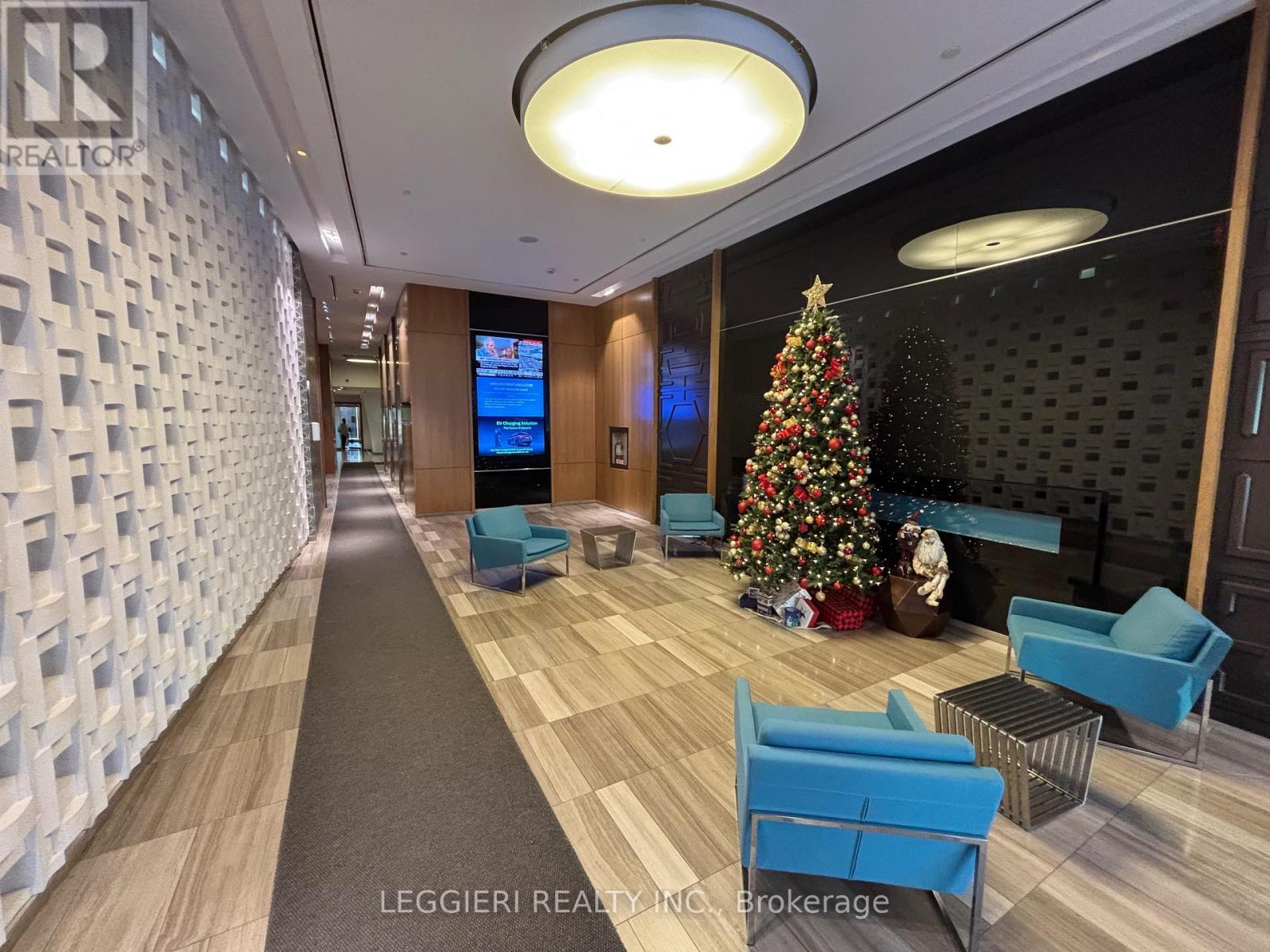 1404 - 36 Park Lawn Road, Toronto, ON - Indoor Photo Showing Other Room