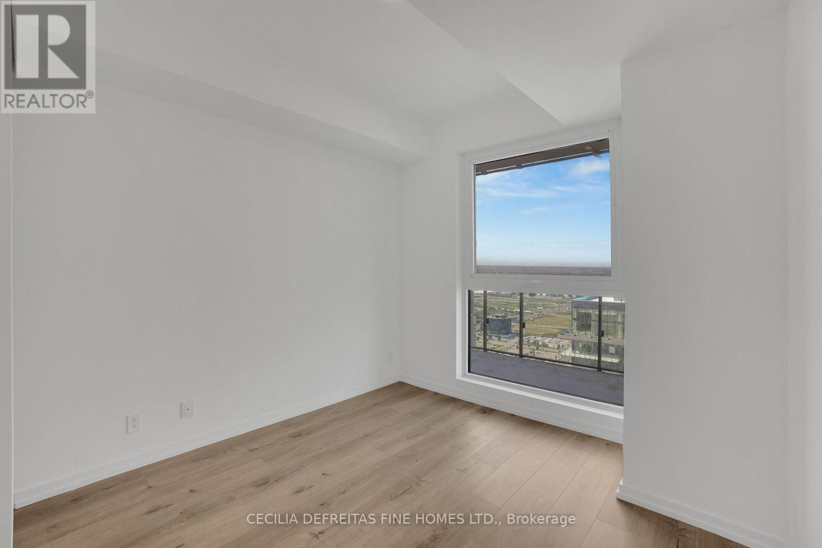 4603 - 7890 Jane Street, Vaughan, ON - Indoor Photo Showing Other Room