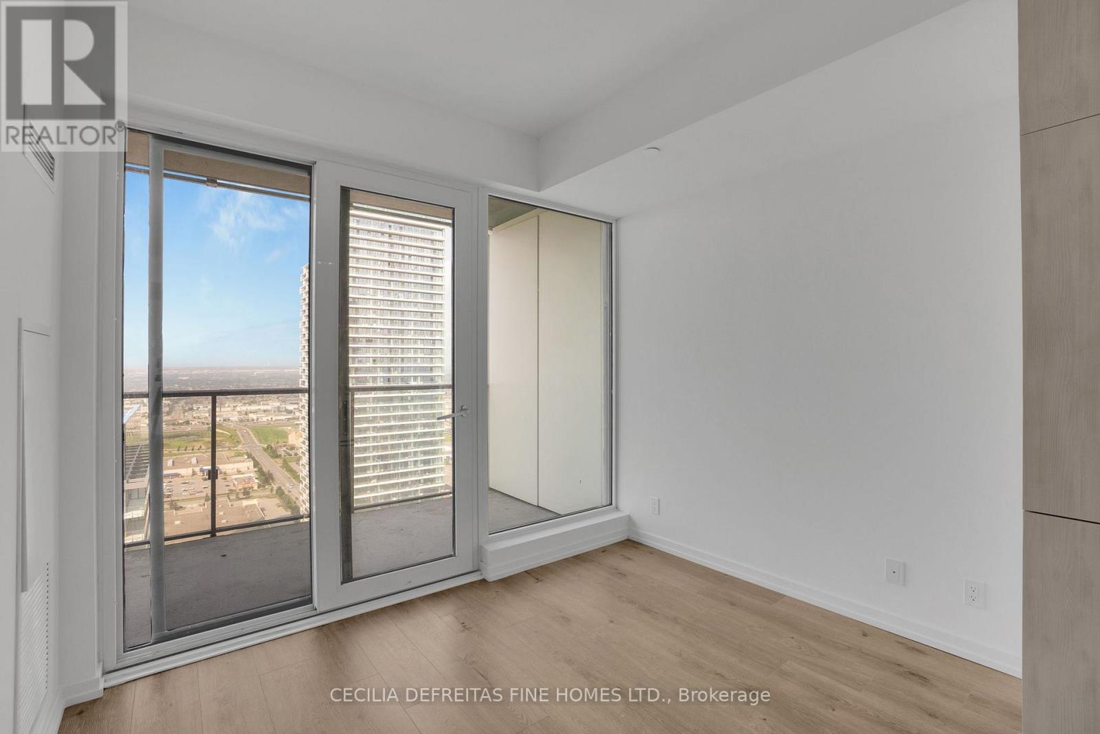 4603 - 7890 Jane Street, Vaughan, ON - Indoor Photo Showing Other Room