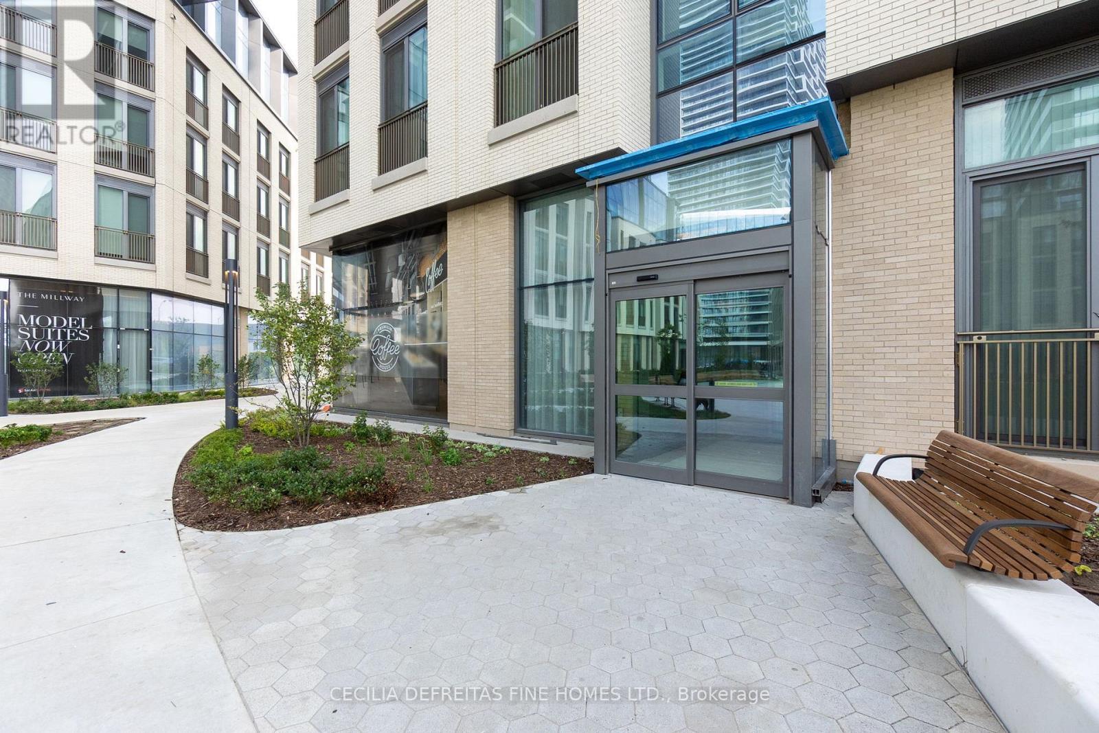 4603 - 7890 Jane Street, Vaughan, ON - Outdoor