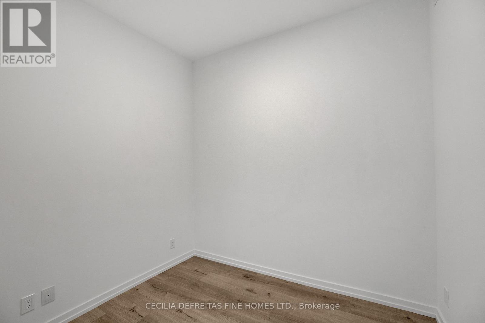 4603 - 7890 Jane Street, Vaughan, ON - Indoor Photo Showing Other Room