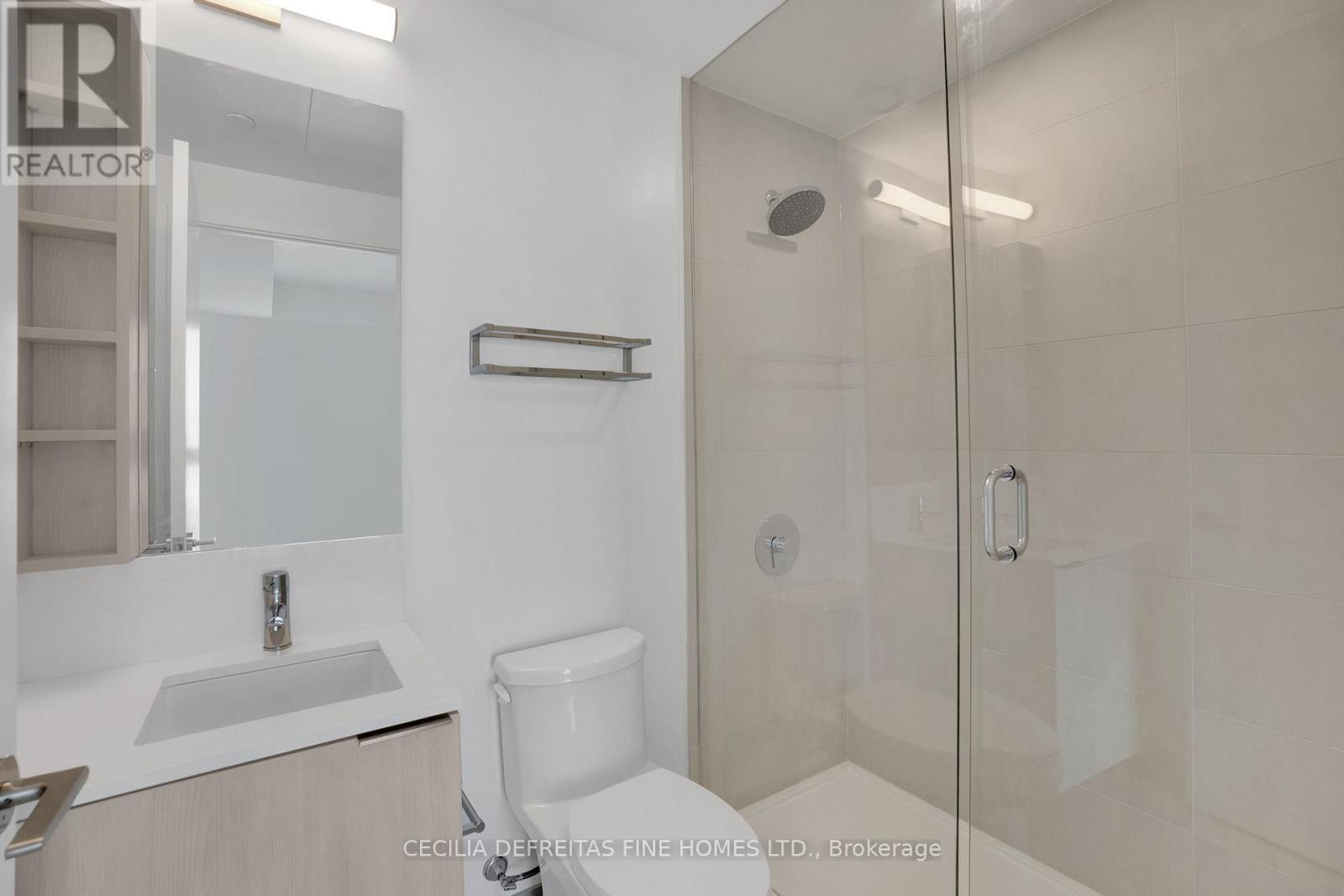 4603 - 7890 Jane Street, Vaughan, ON - Indoor Photo Showing Bathroom