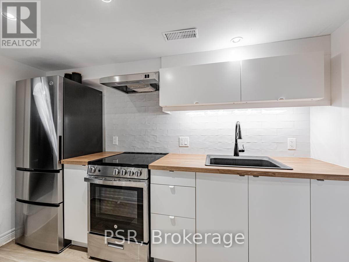 Lower - 371 Mcroberts Avenue, Toronto, ON - Indoor Photo Showing Kitchen