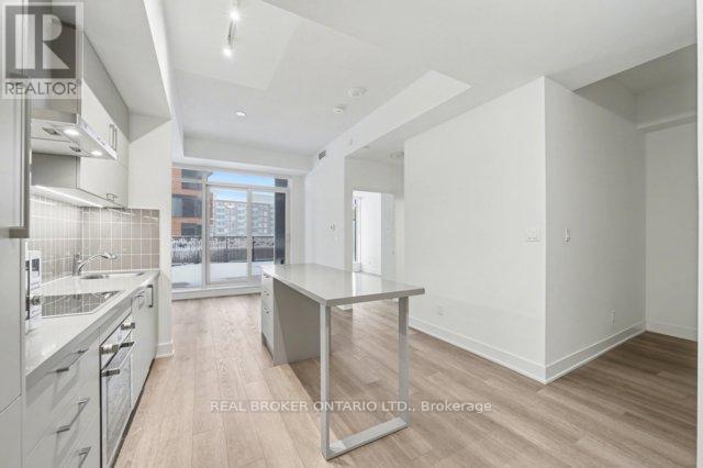 Kitchen Island - 921 - 56 Andre De Grasse Street S, Markham, ON - Indoor Photo Showing Other Room