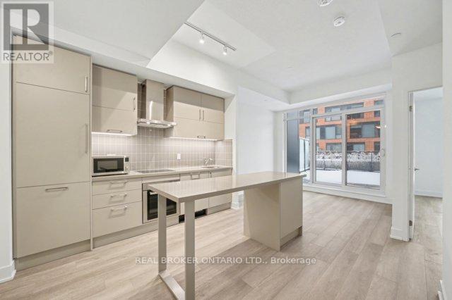 Open Concept Kitchen - 921 - 56 Andre De Grasse Street S, Markham, ON - Indoor Photo Showing Kitchen