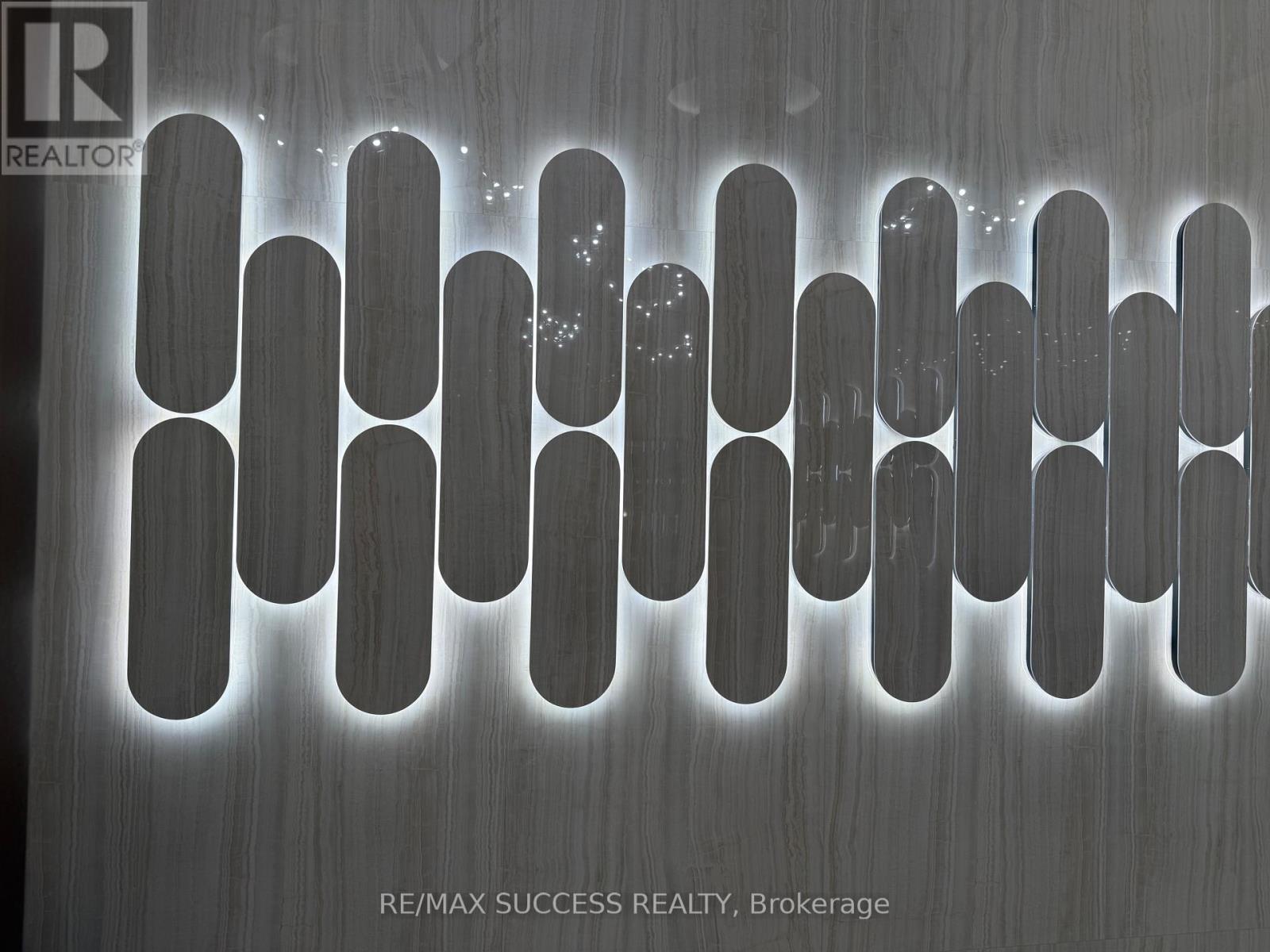 1205 - 3240 William Coltson Ave Avenue, Oakville, ON -