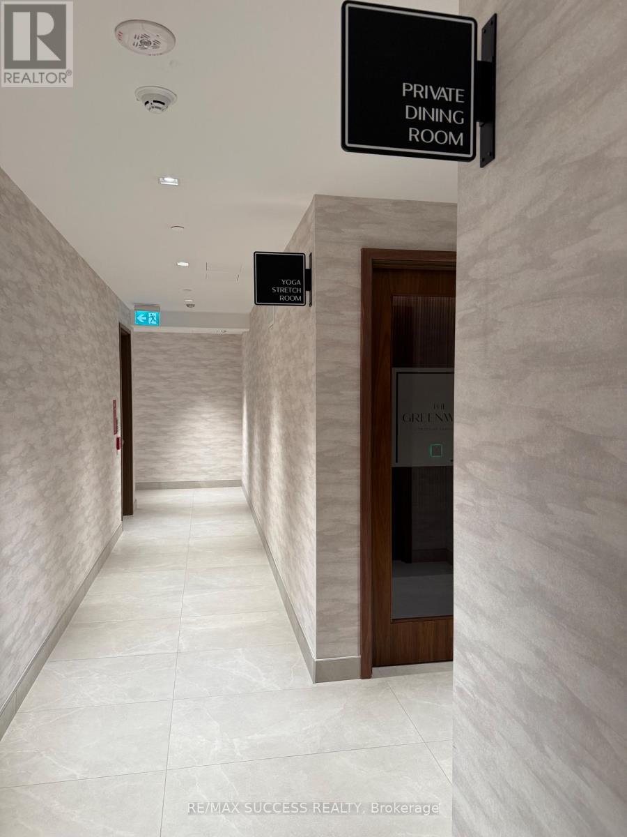 1205 - 3240 William Coltson Ave Avenue, Oakville, ON - Indoor Photo Showing Other Room