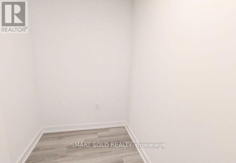 1706 - 238 Simcoe Street, Toronto, ON -