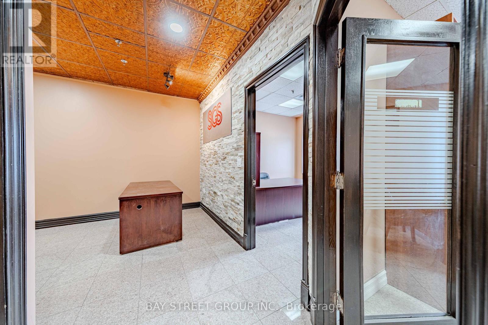 205 - 80 Corporate Drive, Toronto, ON