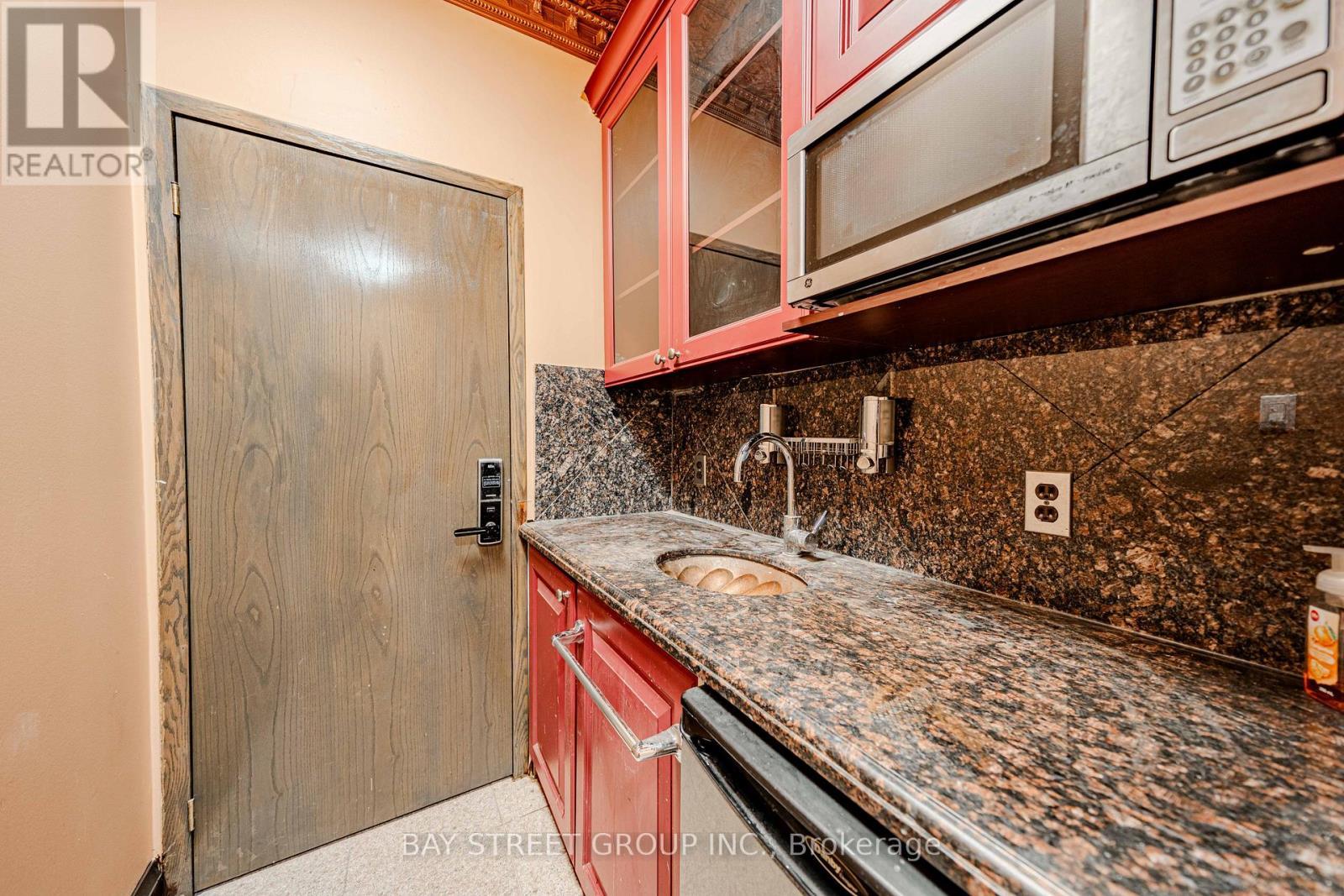 205 - 80 Corporate Drive, Toronto, ON